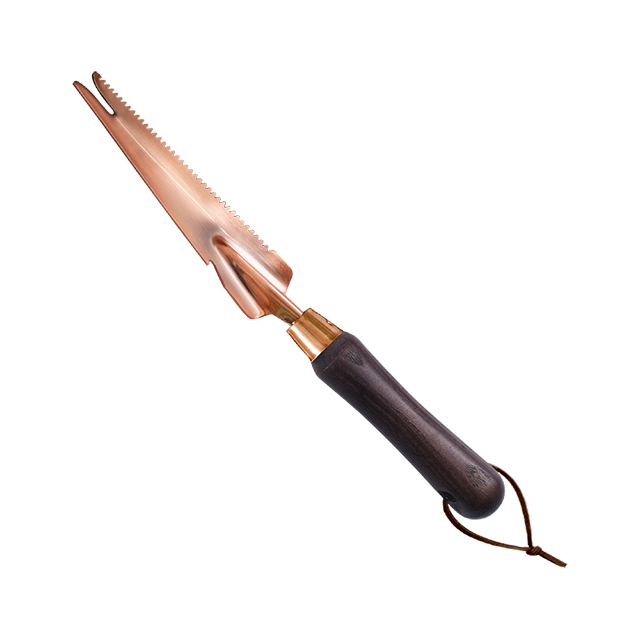 Hand Scoop
Copper head
Quality wooden handle