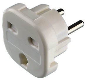 Travel adapter (EU)