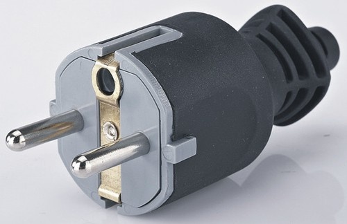 Germany style rewirable plug