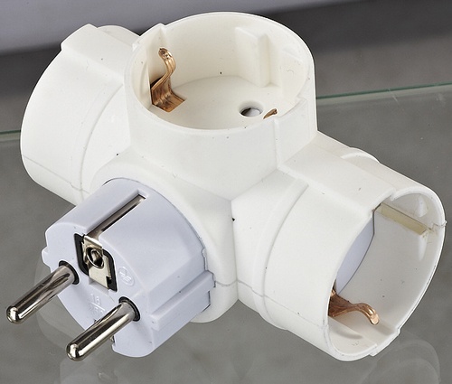 3 way Germany style adapter